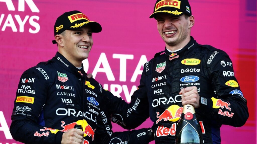 Жаке Віленев коментує стратегію Red Bull на трасі в Баку