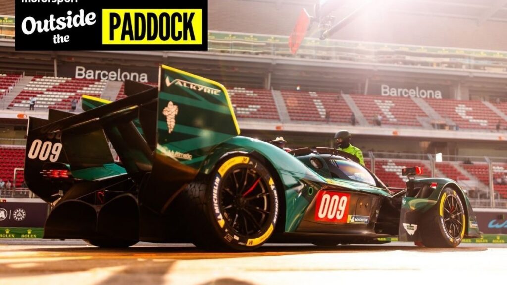 Таємничий болід Aston Martin під час тестів на трасі Поль-Рікар