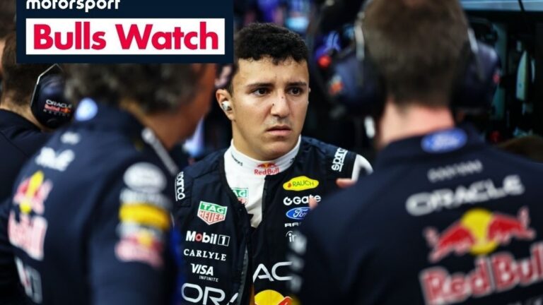 Пілот Ісак Хаджар на боліді Red Bull у Сінгапурі