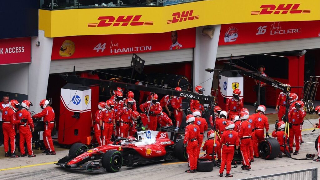 Шарль Леклер на боліді Ferrari