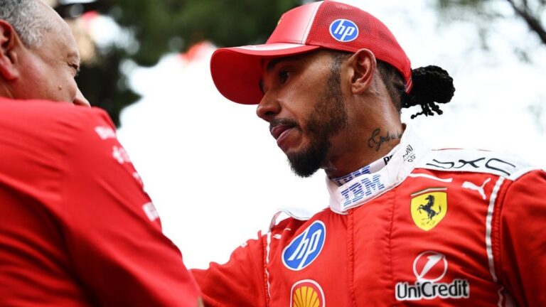 Льюїс Гамільтон підтримує керівника Ferrari Фреда Вассюра